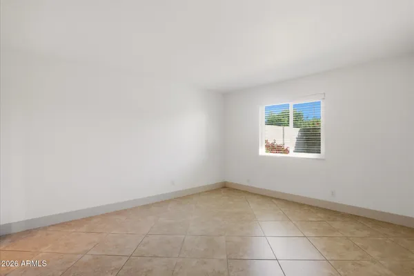 $395,000 | 3131 West Clinton Street, Phoenix, AZ 85029