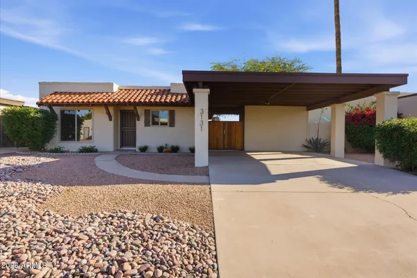$395,000 | 3131 West Clinton Street, Phoenix, AZ 85029