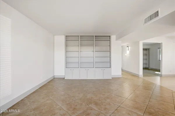 $395,000 | 3131 West Clinton Street, Phoenix, AZ 85029