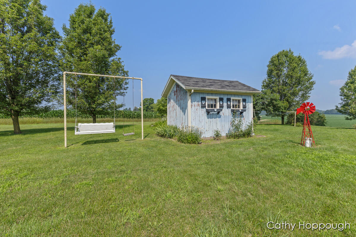 1824 Nickleplate Road Ionia, MI 48846 - Photo 32 of 46 IMG_1031