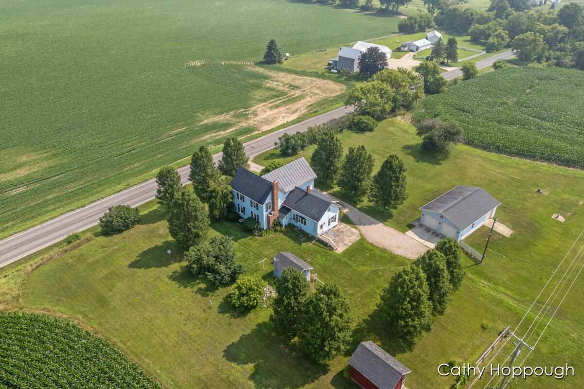 1824 Nickleplate Road Ionia, MI 48846 - Photo 41 of 46 IMG_1040