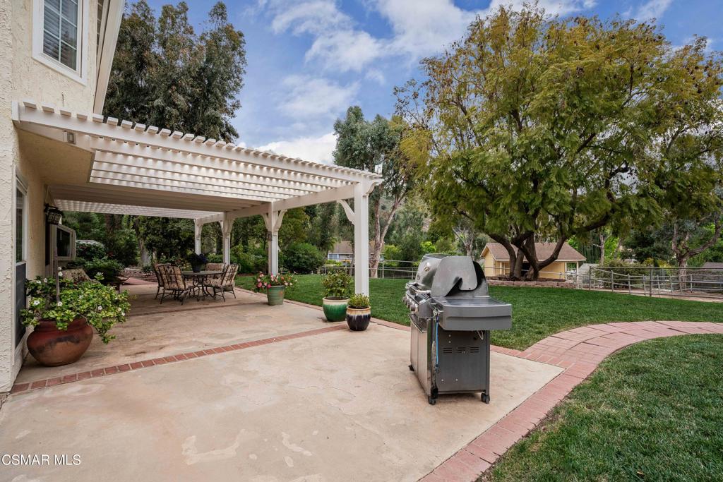 351 Buckboard Circle Simi Valley, CA 93065 - Photo 53 of 58