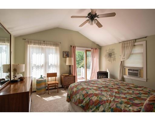 40 Clark Street Easthampton, MA 01027 - Photo 19 of 25