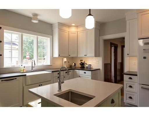 40 Clark Street Easthampton, MA 01027 - Photo 5 of 25