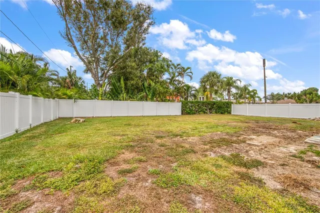 $3,750 | 106 15th Street, Belleair Beach, FL 33786