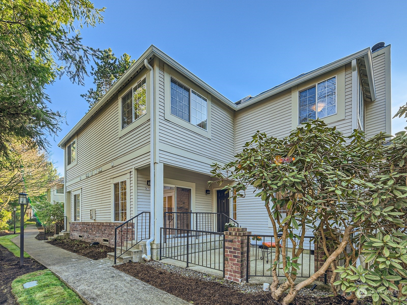 10909 Avondale Road Northeast, Unit N154 Redmond, WA 98052 - Photo 1 of 11 Gallery Image 1