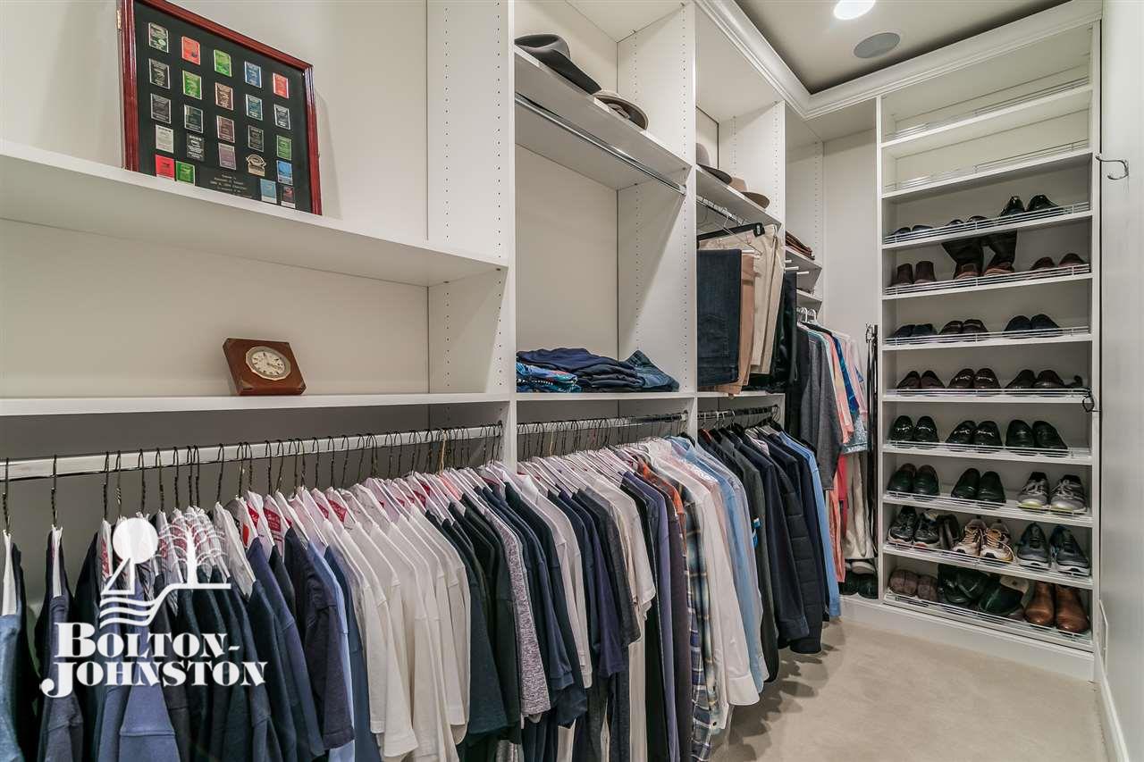 655 Lake Shore Road Grosse Pointe, MI 48236 - Photo 46 of 86 Walk-in Closet