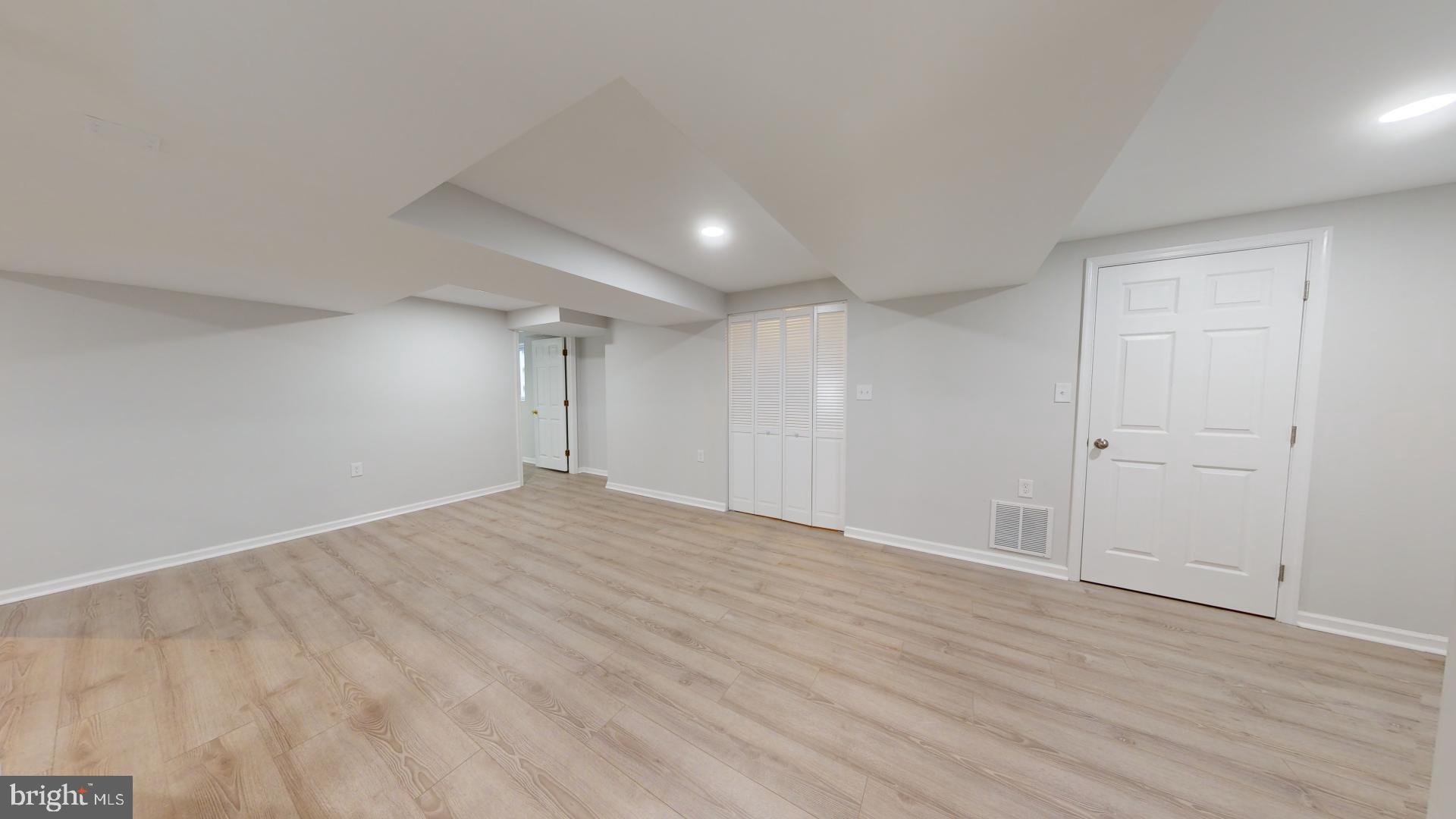 8600 Leonard Drive Silver Spring, MD 20910 - Photo 28 of 69