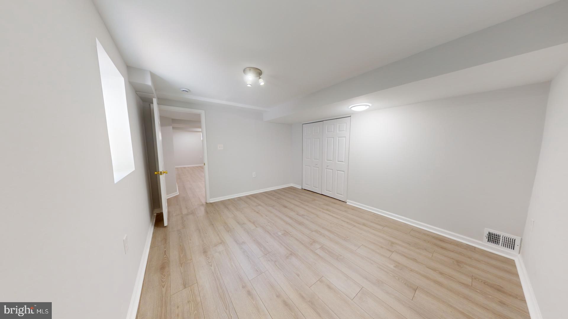 8600 Leonard Drive Silver Spring, MD 20910 - Photo 32 of 69