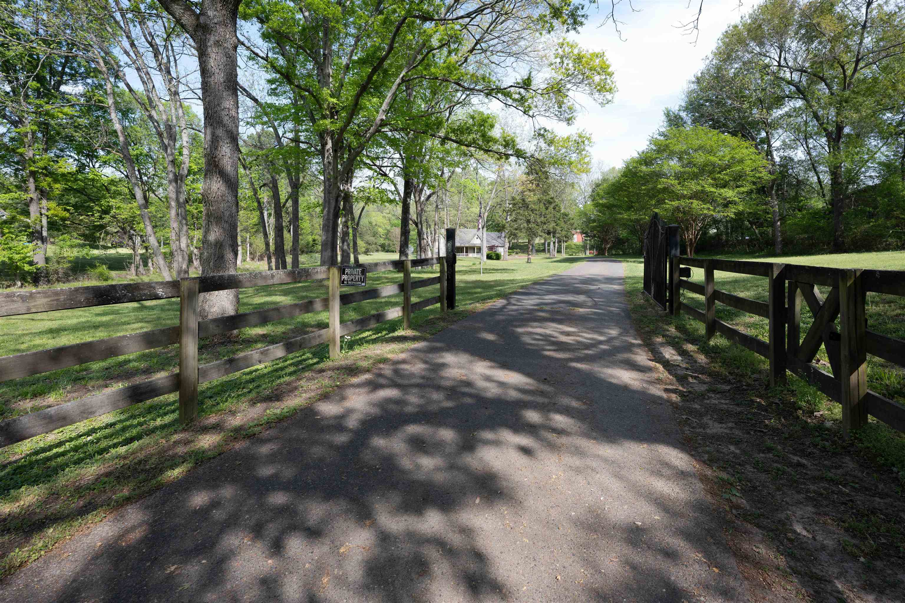 160 North Sanga Road Memphis, TN 38018 - Photo 2 of 40