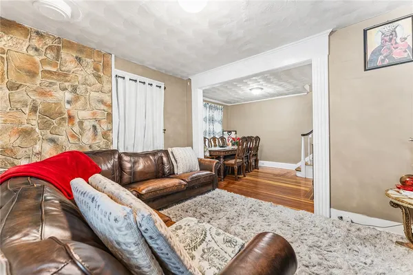 $475,000 | 489 Benefit Street, Pawtucket, RI 02861