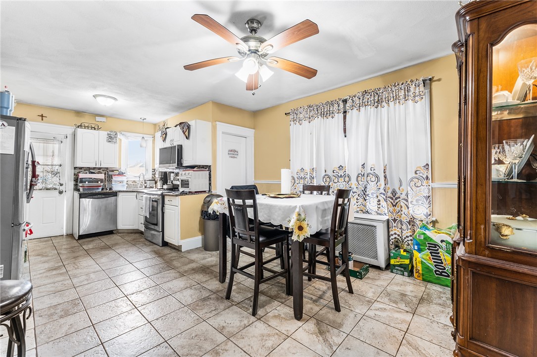 489 Benefit Street Pawtucket, RI 02861 - Photo 5 of 26