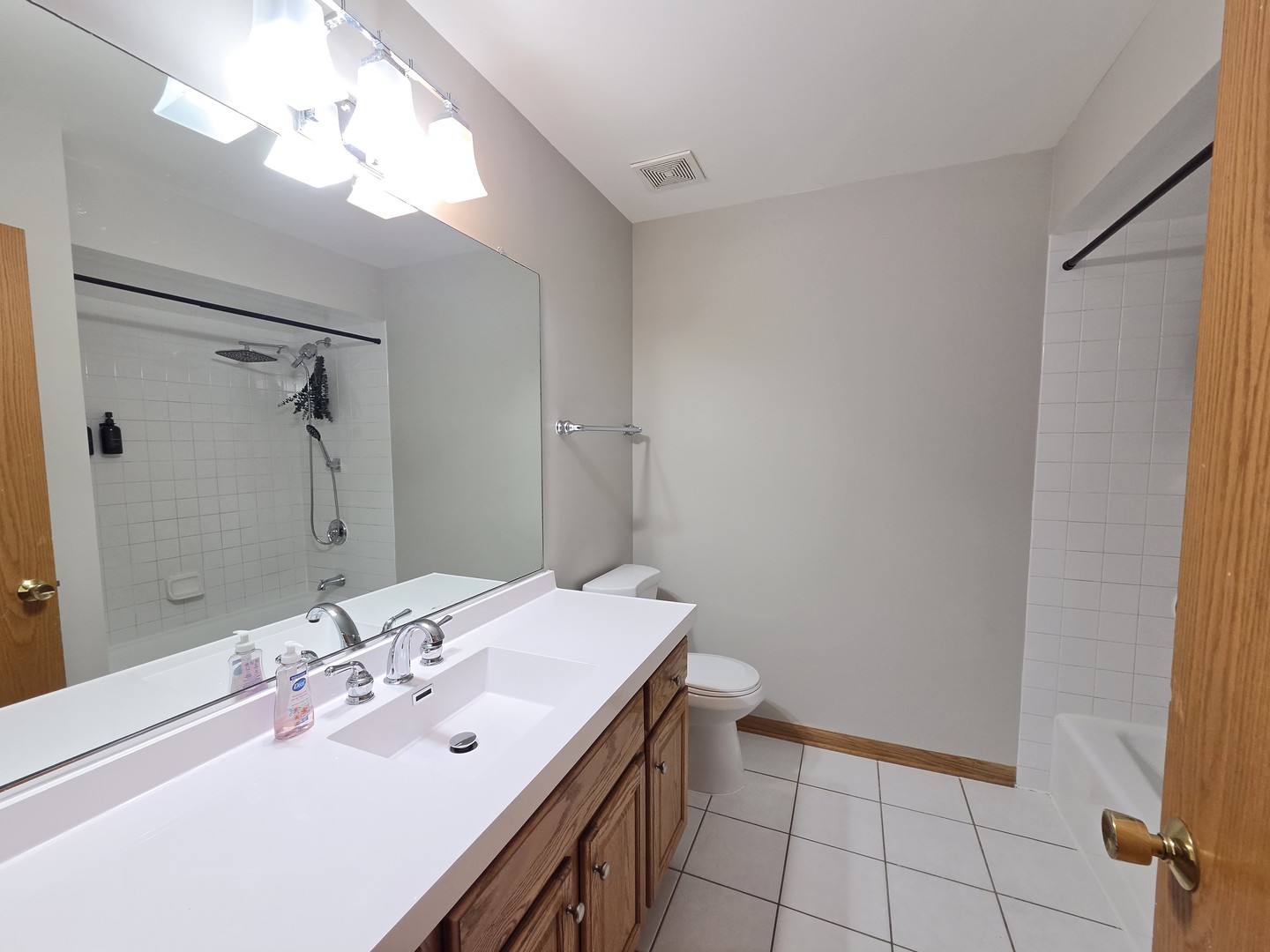 8112 Rutherford Drive Woodridge, IL 60517 - Photo 21 of 30