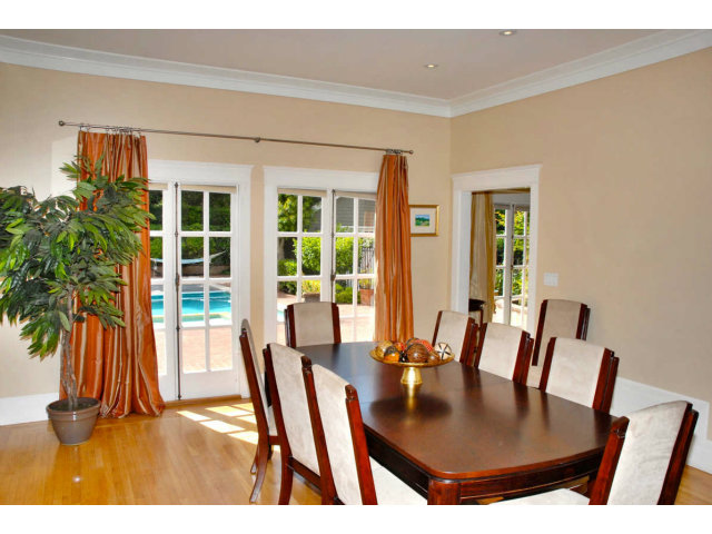 115 Ericson Road Hillsborough, CA 94010 - Photo 8 of 24 Gallery Image 8