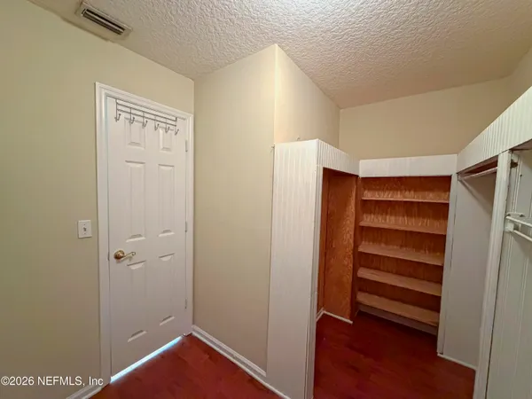 $2,550 | 10753 Long Cove Court, Jacksonville, FL 32222