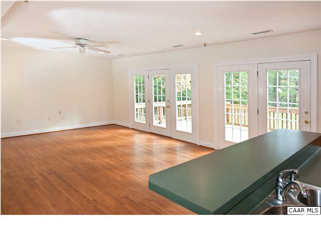 1700 Rugby Avenue Charlottesville, VA 22903 - Photo 18 of 30 Gallery Image 18