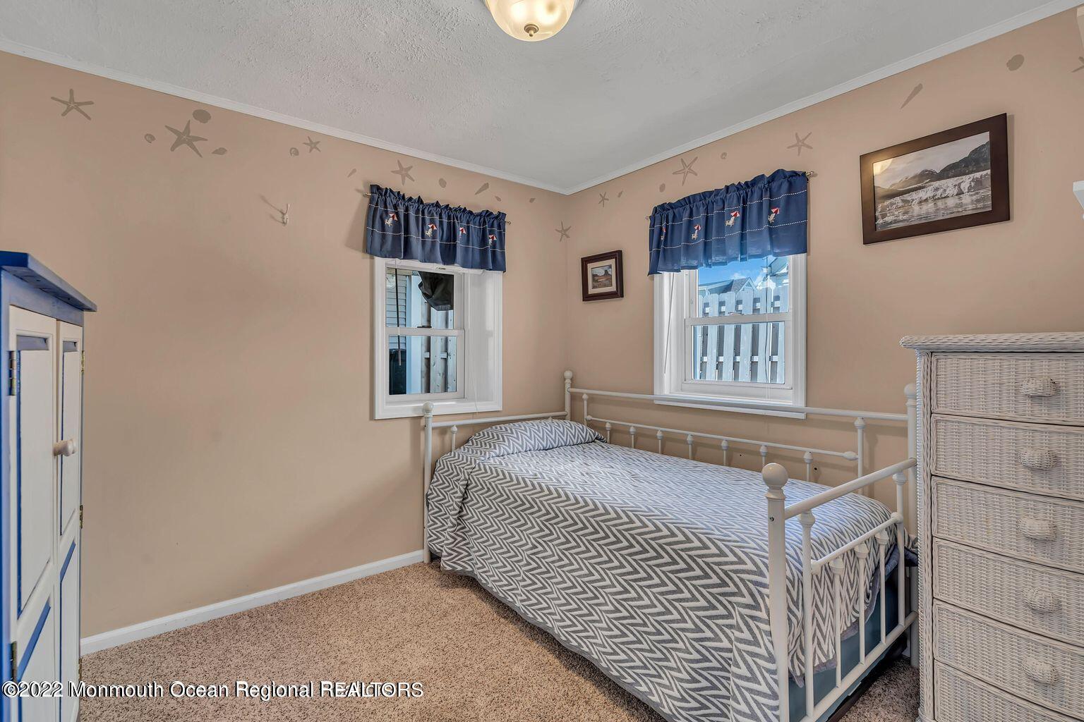 12 Inlet Drive Point Pleasant Beach, NJ 08742 - Photo 27 of 31 20220630032618046325000000-o