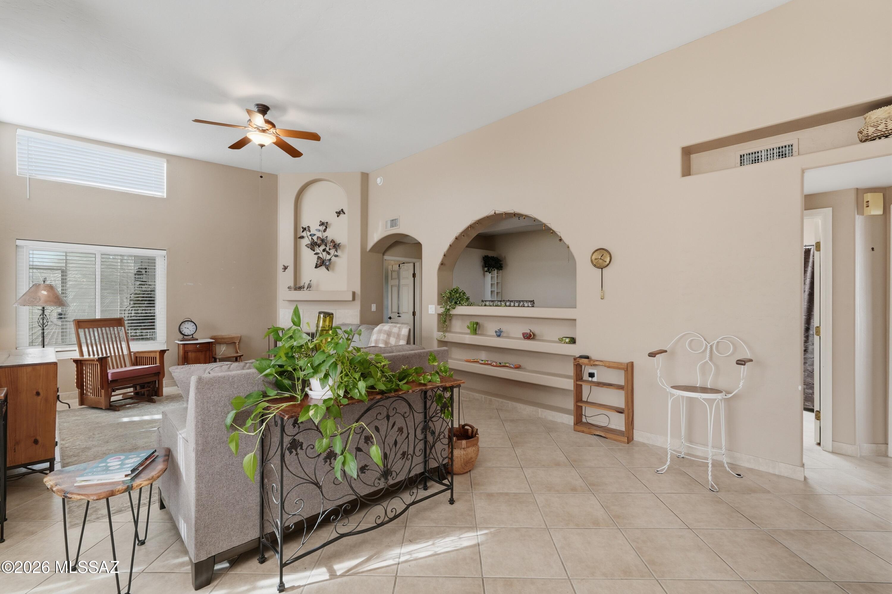 1632 North Rio Mayo Green Valley, AZ 85614 - Photo 6 of 26 Great Room