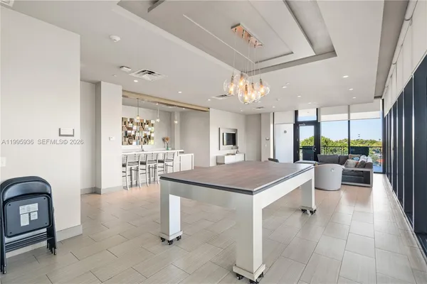 $555,000 | 5300 Paseo Boulevard, Unit 1511, Doral, FL 33166