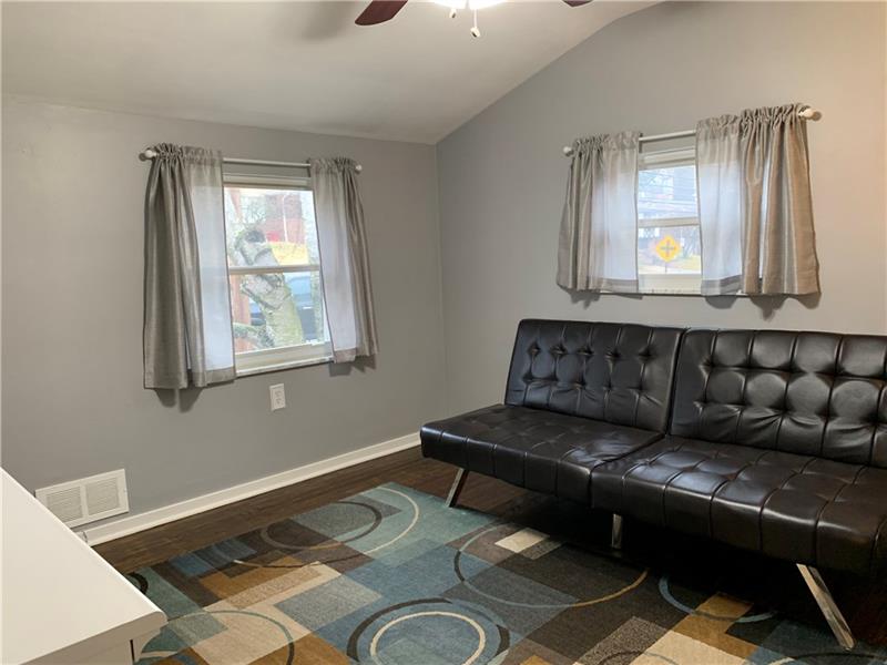 1456 Prospect Road Pittsburgh, PA 15227 - Photo 17 of 25 Gallery Image 17