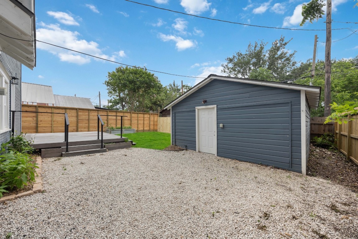 1104 Walton Street Houston, TX 77009 - Photo 26 of 27 A large shed, equipped with a workbench and ample storage, completes this outdoor paradise.