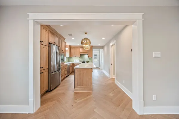 $3,200 | 1104 Walton Street, Houston, TX 77009