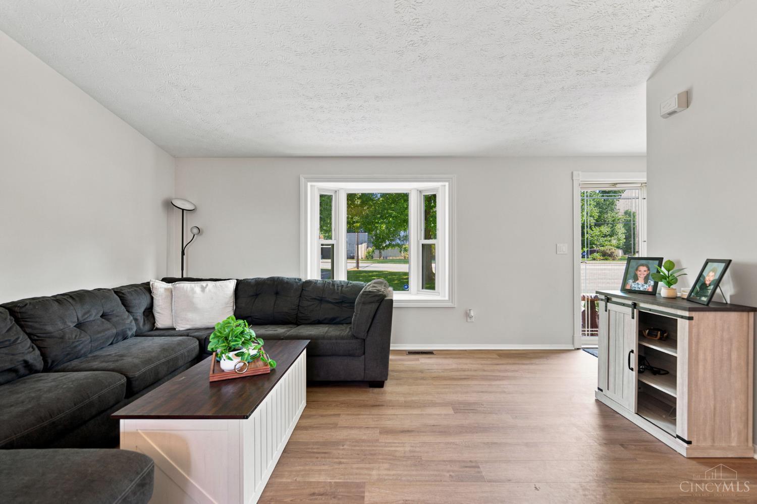 5823 West Fork Road Cincinnati, OH 45247 - Photo 4 of 45 Gallery Image 4
