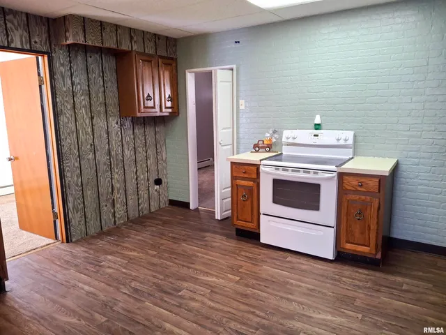 $85,000 | 601 Grand Avenue, St. David, IL 61563