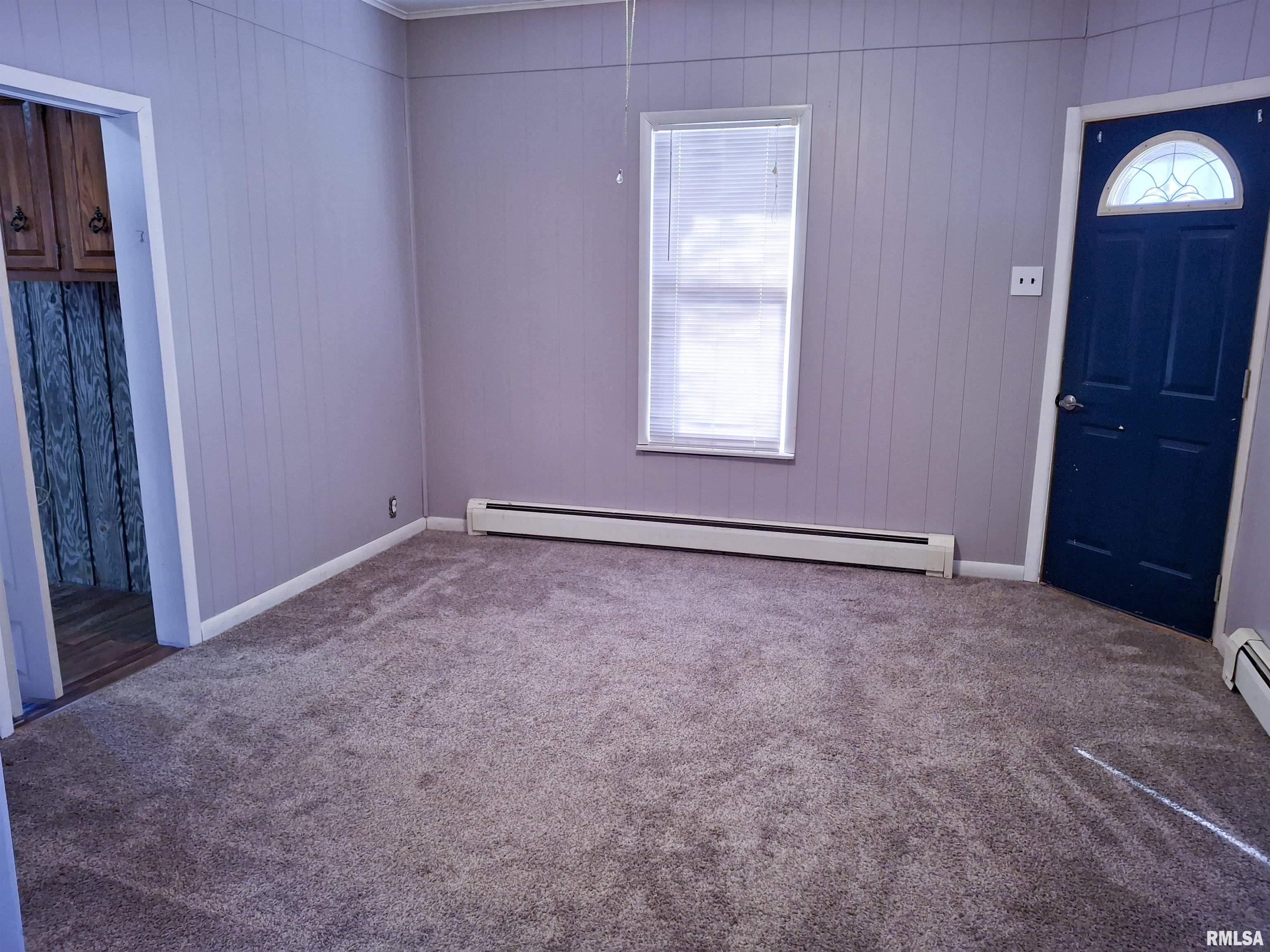 601 Grand Avenue St. David, IL 61563 - Photo 4 of 21