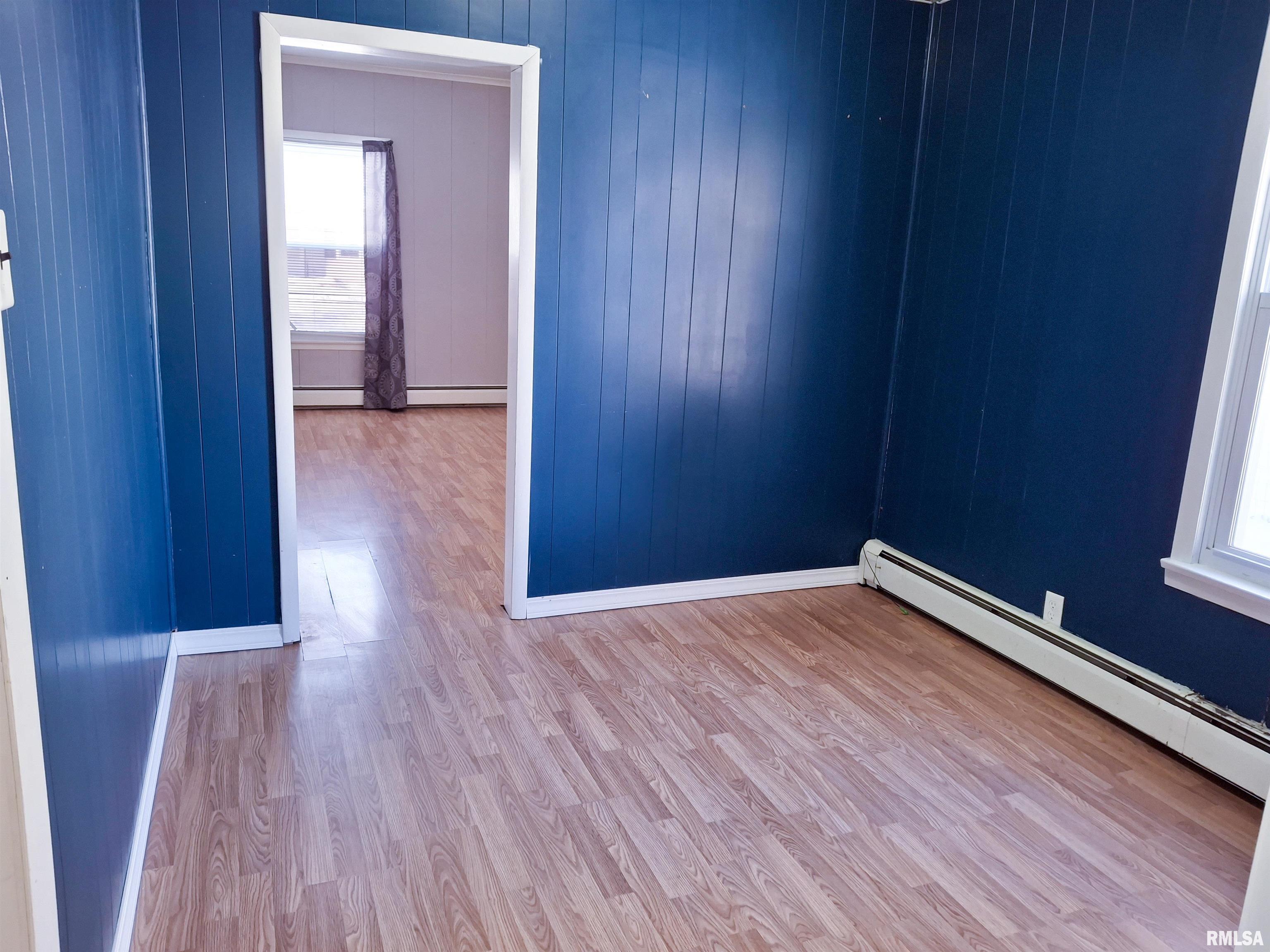 601 Grand Avenue St. David, IL 61563 - Photo 7 of 21