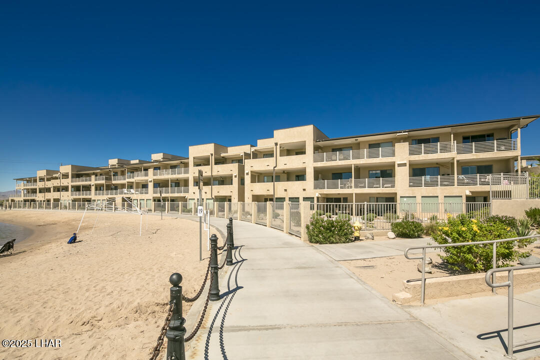 94 London Bridge Road, Unit 108 Lake Havasu City, AZ 86403 - Photo 1 of 38