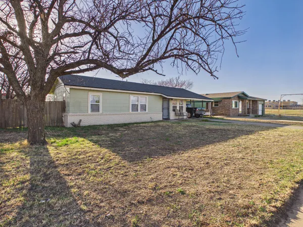 front view of house with a yard