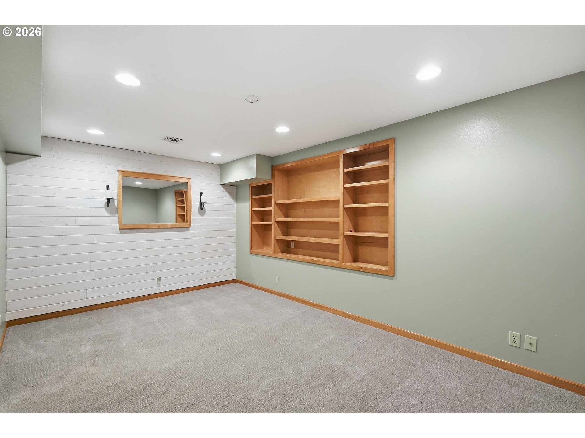 3854 Monroe Street Eugene, OR 97405 - Photo 24 of 33 Basement