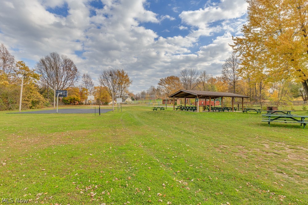 1825 Rockefeller Road Wickliffe, OH 44092 - Photo 20 of 22 Gallery Image 20