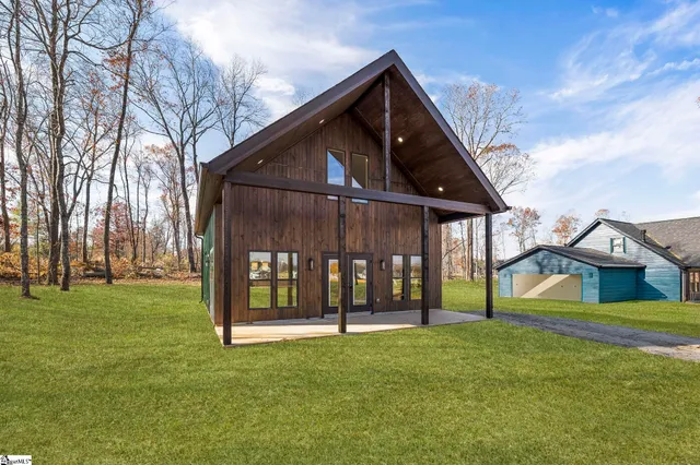 $323,900 | 424 Fowler Road, Campobello, SC 29322