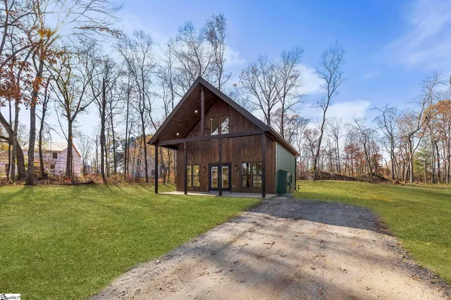 $323,900 | 424 Fowler Road, Campobello, SC 29322