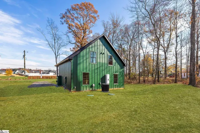 $323,900 | 424 Fowler Road, Campobello, SC 29322