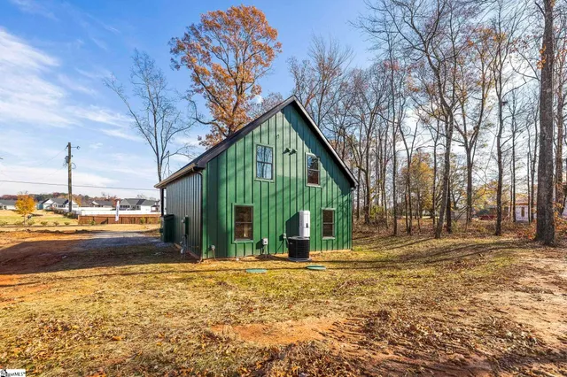 $323,900 | 424 Fowler Road, Campobello, SC 29322