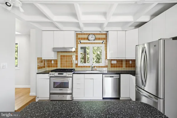 $649,000 | 8207 MacArthur Road, Wyndmoor, PA 19038