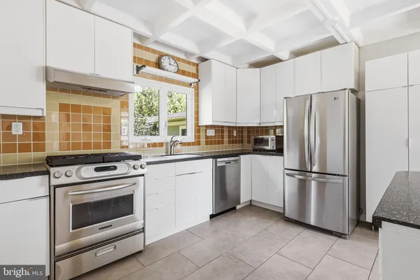 $649,000 | 8207 MacArthur Road, Wyndmoor, PA 19038