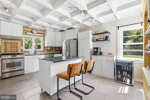 $649,000 | 8207 MacArthur Road, Wyndmoor, PA 19038