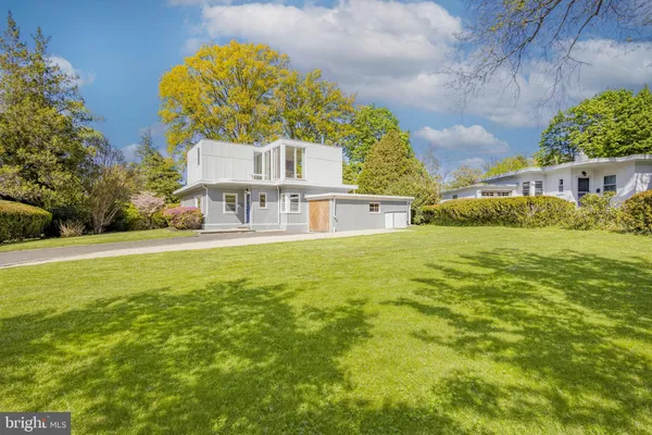 $649,000 | 8207 MacArthur Road, Wyndmoor, PA 19038