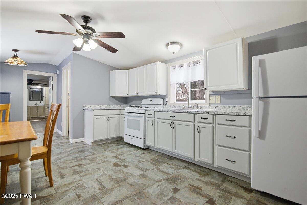 1011 Towpath Road Hawley, PA 18428 - Photo 14 of 40
