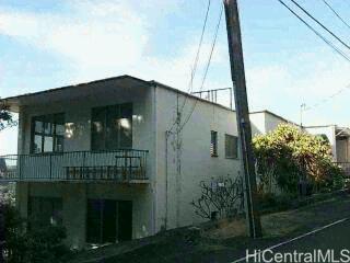 2502 Pacific Heights Road Honolulu, HI 96813 - Photo 1 of 1 a view of a balcony