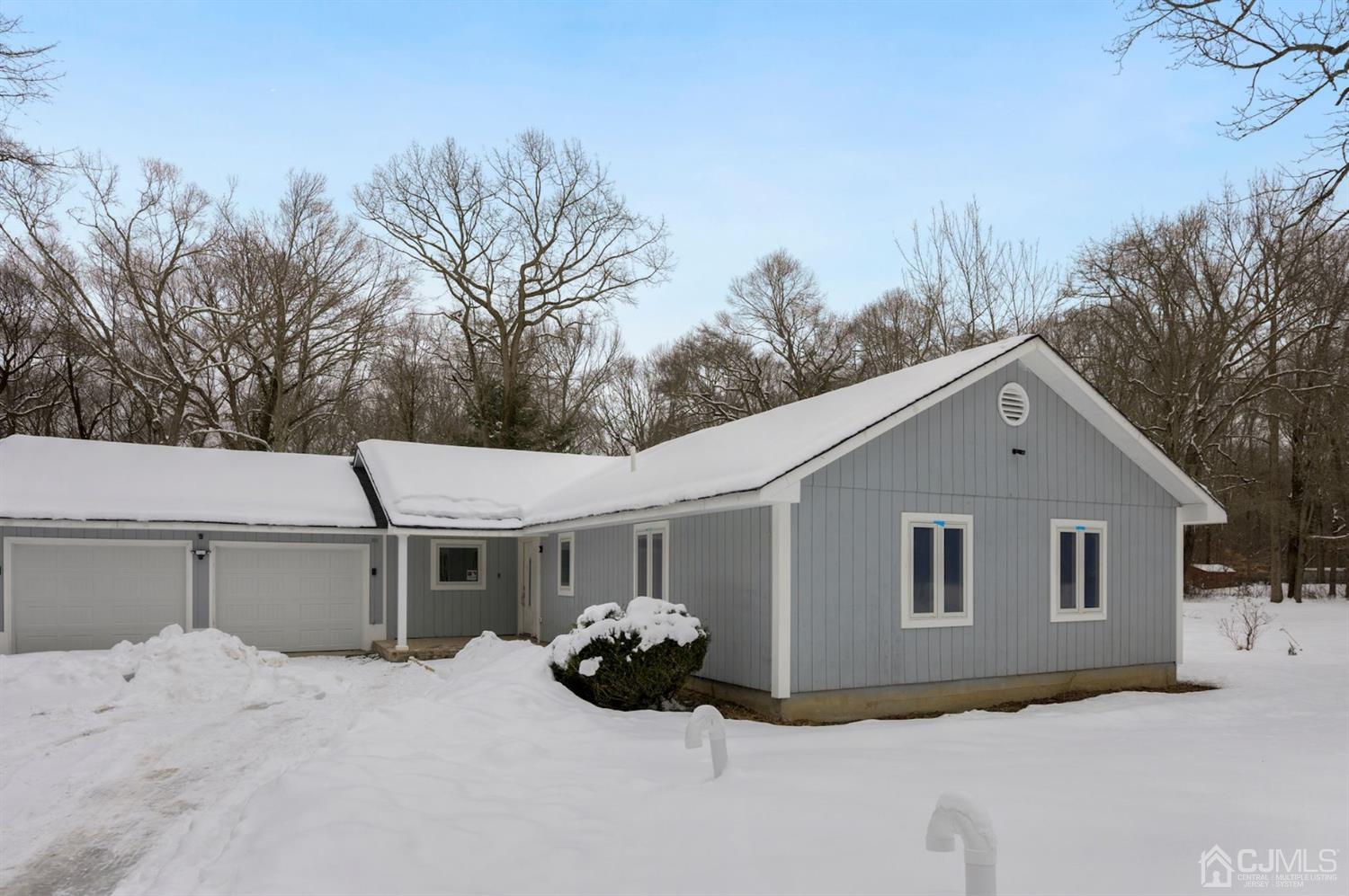 81 Fresh Ponds Road Monroe Township, NJ 08831 - Photo 1 of 30 front