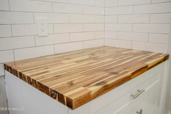 $179,000 | 420 Downing Street, Jackson, MS 39216