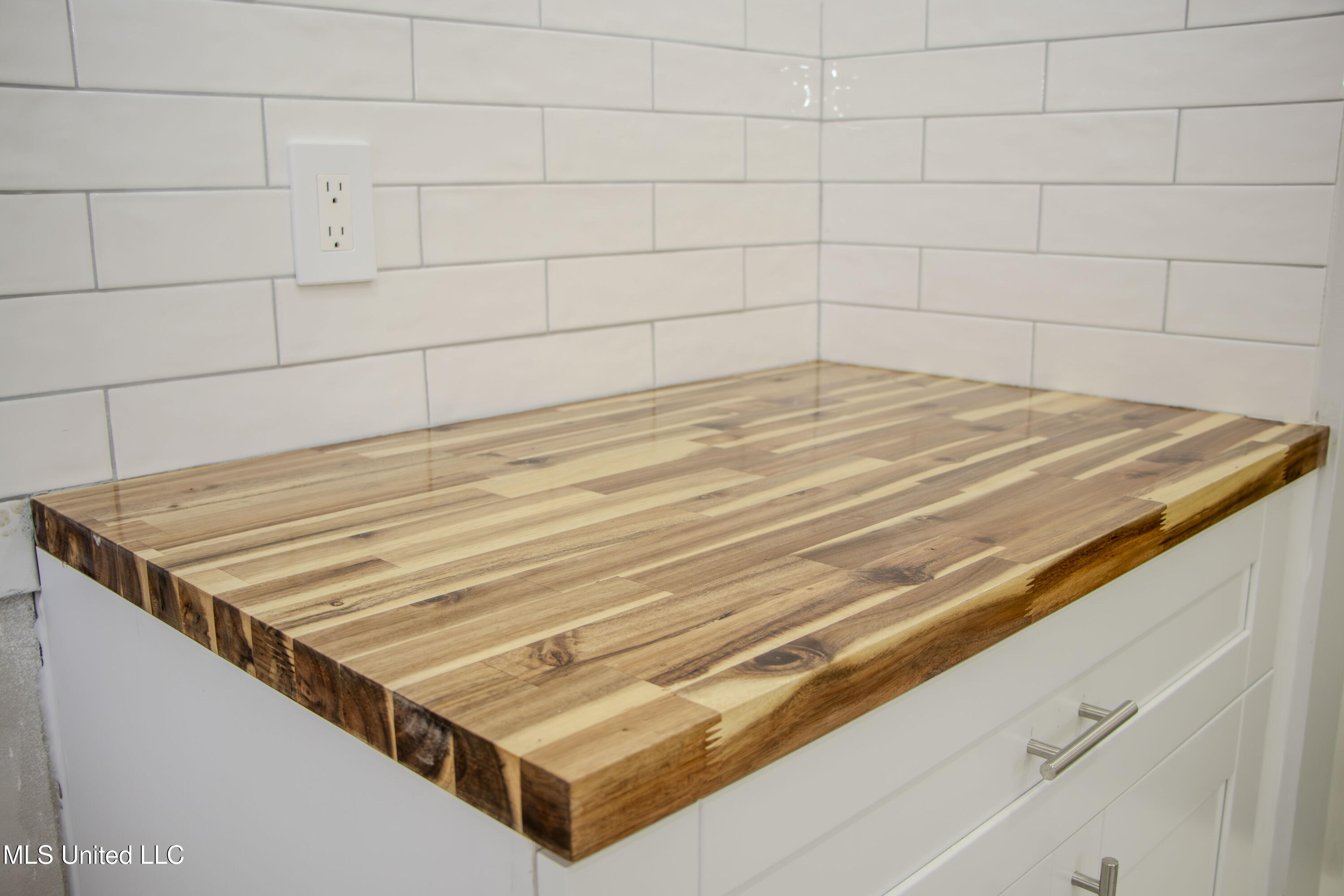 420 Downing Street Jackson, MS 39216 - Photo 8 of 25 IMG_9819 - Copy