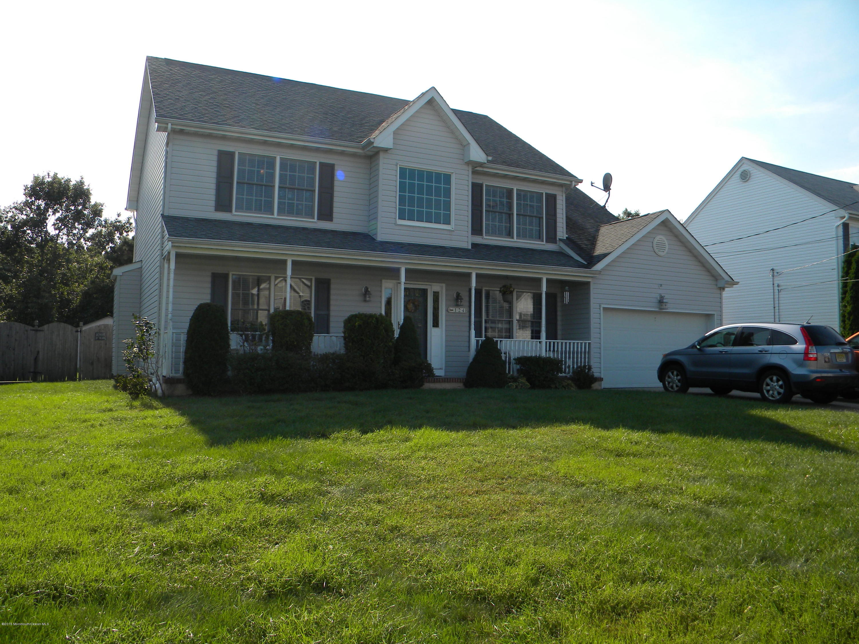 124 Gaff Road Manahawkin, NJ 08050 - Photo 1 of 36 Front