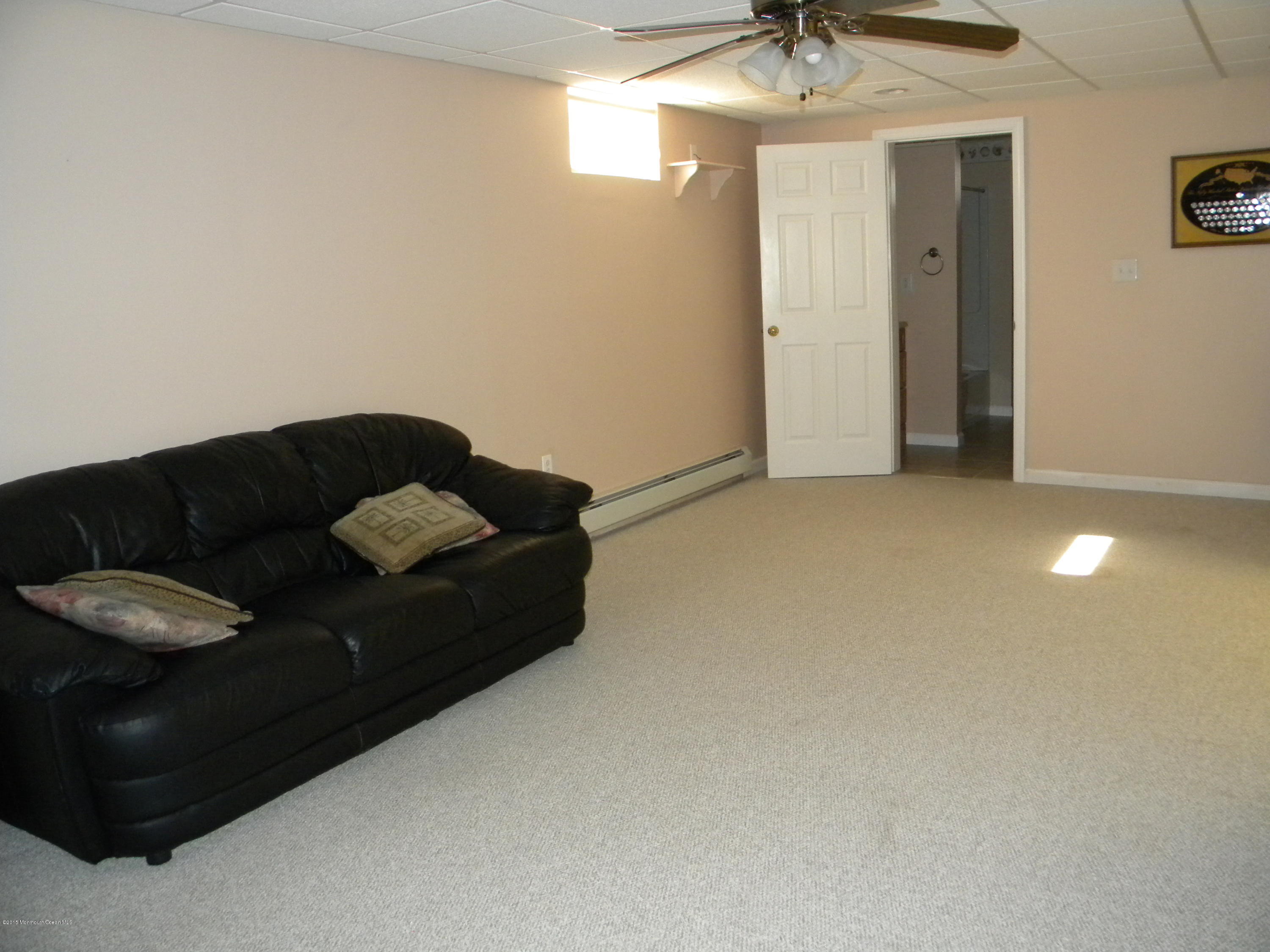 124 Gaff Road Manahawkin, NJ 08050 - Photo 23 of 36 Basement large room 2