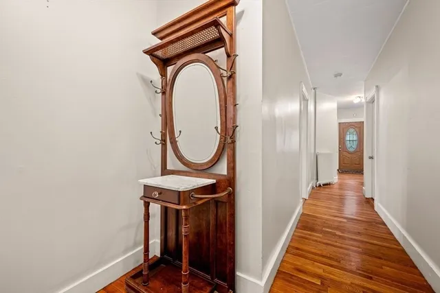 $3,800 | 154 Glen Street, Unit 1, Somerville, MA 02145